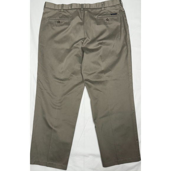 Dockers D3 Signature Khaki Mens 40x30 Classic Straight Leg Brown Pant Flat Front - Picture 4 of 7